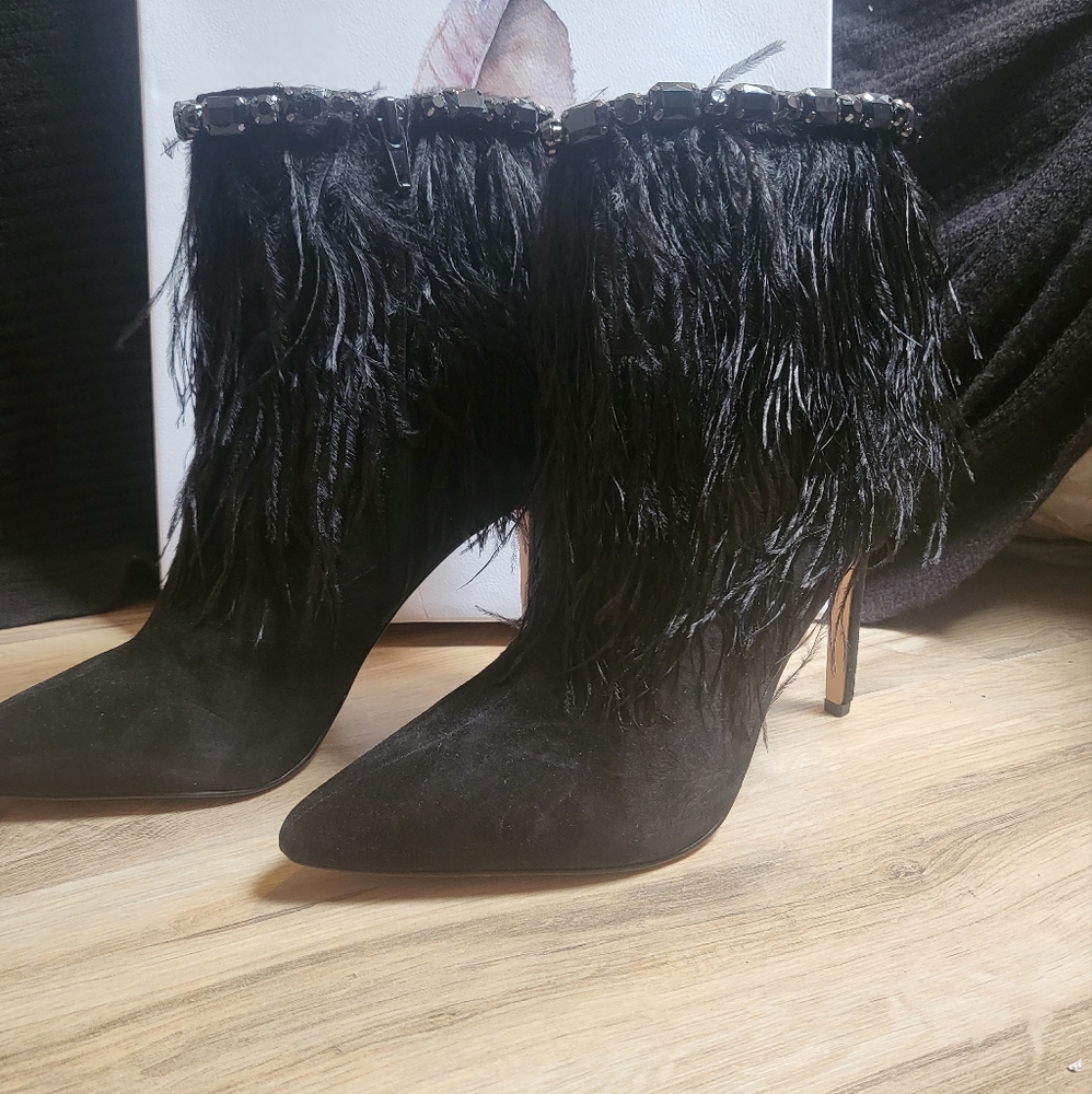 Jessica Simpson booties